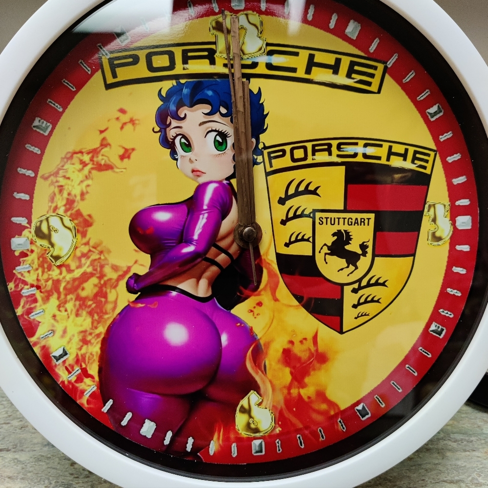 Betty Boop clock - Picture 5 of 8